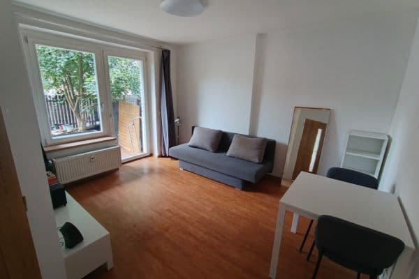 Pronájem bytu 2+kk 32 m², Souběžná, Hostivice Pronájem bytu 2+kk 32 m², Souběžná, Hostivice