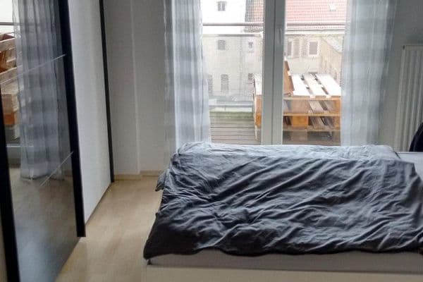 Pronájem bytu 2+1 66 m², Landau Pronájem bytu 2+1 66 m², Landau