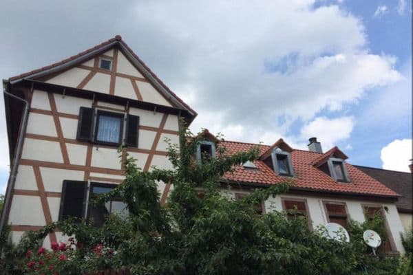 Prodej domu 220 m², pozemek 145 m², Gernsbach, Bádensko-Württembersko Prodej domu 220 m², pozemek 145 m², Gernsbach, Bádensko-Württembersko
