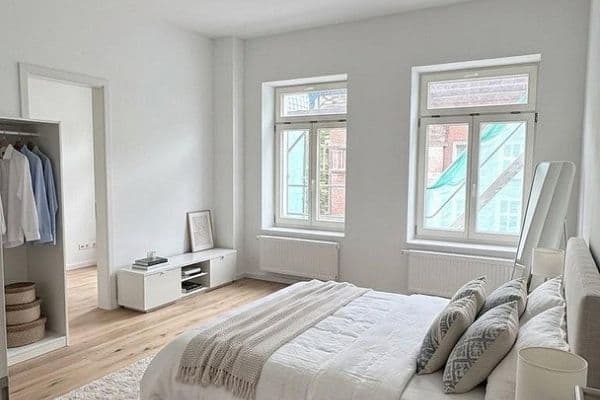 Pronájem bytu 3+1 46 m², Adalbertsteinweg 111, Cáchy, Severní Porýní-Vestfálsko Pronájem bytu 3+1 46 m², Adalbertsteinweg 111, Cáchy, Severní Porýní-Vestfálsko
