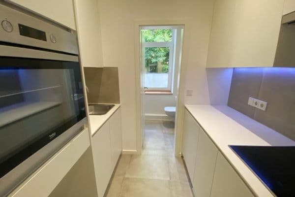 Pronájem bytu 2+1 40 m², Löwenstraße 30, Offenbach Pronájem bytu 2+1 40 m², Löwenstraße 30, Offenbach