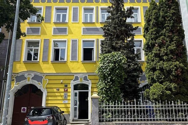 Pronájem kanceláře 150 m², Na Klikovce, Praha Pronájem kanceláře 150 m², Na Klikovce, Praha
