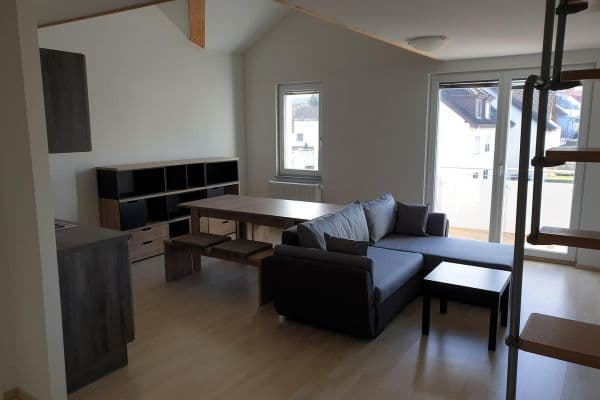 Pronájem bytu 2+1 68 m², Wellandstraße 52, Aalen Pronájem bytu 2+1 68 m², Wellandstraße 52, Aalen