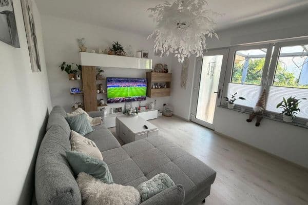 Pronájem bytu 2+1 56 m², Baunatal Pronájem bytu 2+1 56 m², Baunatal
