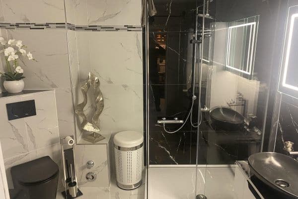 Prodej bytu 3+1 90 m², Neubeckum Prodej bytu 3+1 90 m², Neubeckum