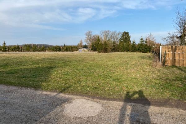 Prodej pozemku 1.700 m², Radíkovice Prodej pozemku 1.700 m², Radíkovice