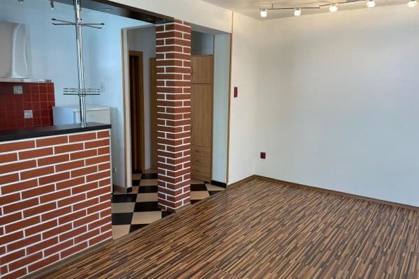 Prodej bytu 3+kk 57 m², Orlická, Týn nad Vltavou Prodej bytu 3+kk 57 m², Orlická, Týn nad Vltavou