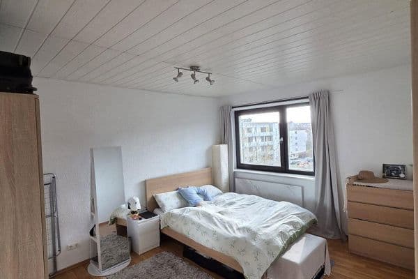 Pronájem bytu 2+1 45 m², Greflingerstraße 23, Regensburg, Bavorsko Pronájem bytu 2+1 45 m², Greflingerstraße 23, Regensburg, Bavorsko