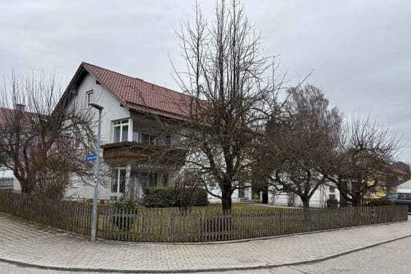 Prodej domu 182 m², pozemek 672 m², Lengdorf, Bavorsko Prodej domu 182 m², pozemek 672 m², Lengdorf, Bavorsko