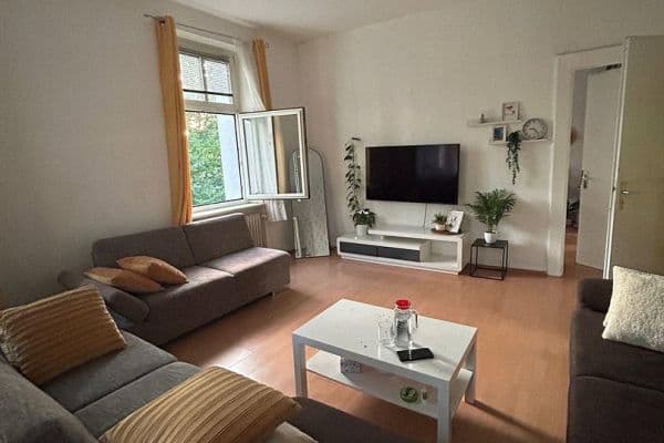 Pronájem bytu 3+1 66 m², Parallelstraße 49, Oberhausen Pronájem bytu 3+1 66 m², Parallelstraße 49, Oberhausen