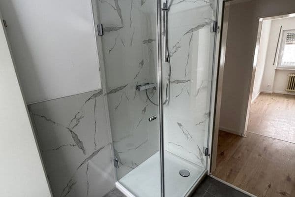 Pronájem bytu 2+1 62 m², Kirchstr. 12, Deizisau Pronájem bytu 2+1 62 m², Kirchstr. 12, Deizisau