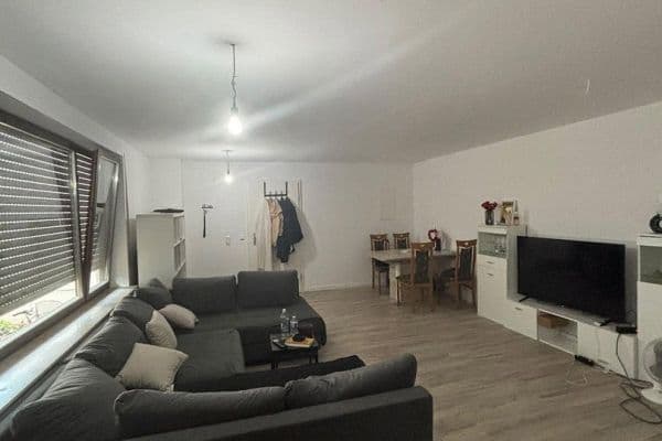 Pronájem bytu 2+1 75 m², Kuhardt Pronájem bytu 2+1 75 m², Kuhardt