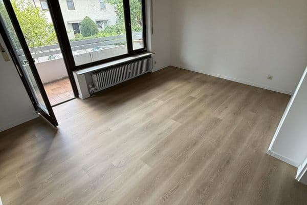 Pronájem bytu 2+1 50 m², Auerbachstrasse, Heilbronn Pronájem bytu 2+1 50 m², Auerbachstrasse, Heilbronn