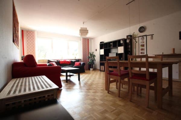 Prodej bytu 3+1 86 m², Gutenbergstraße 75, Darmstadt Prodej bytu 3+1 86 m², Gutenbergstraße 75, Darmstadt