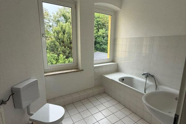 Pronájem bytu 2+1 62 m², Naulitzer Str. 27, Gera, Durynsko Pronájem bytu 2+1 62 m², Naulitzer Str. 27, Gera, Durynsko