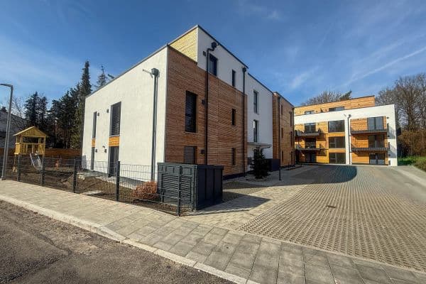 Pronájem bytu 1+1 36 m², Grünlandstr. 3a, Karlsfeld, Bavorsko Pronájem bytu 1+1 36 m², Grünlandstr. 3a, Karlsfeld, Bavorsko