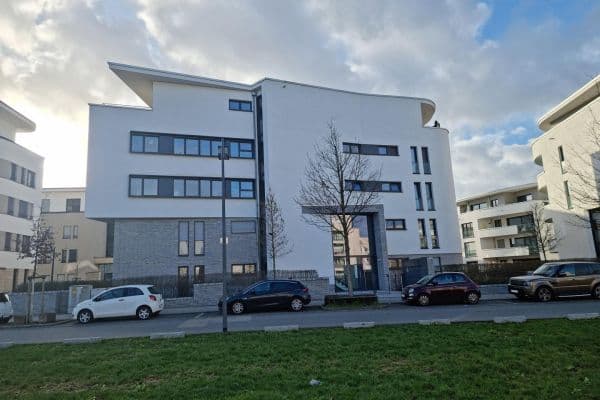 Pronájem bytu 2+1 73 m², Wolfgang-Bangert-Strasse 8, Frankfurt am Main, Hessen Pronájem bytu 2+1 73 m², Wolfgang-Bangert-Strasse 8, Frankfurt am Main, Hessen