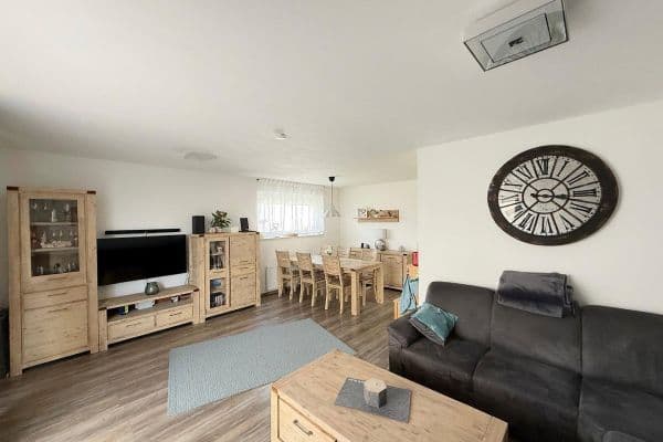 Prodej bytu 3+1 85 m², Cologne, Severní Porýní-Vestfálsko Prodej bytu 3+1 85 m², Cologne, Severní Porýní-Vestfálsko