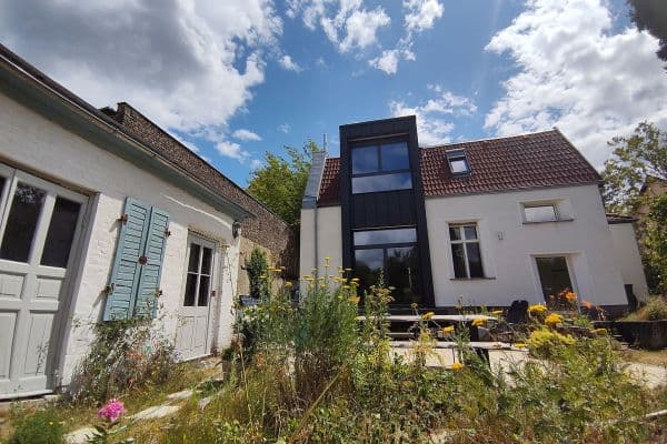 Prodej domu 168 m², pozemek 1.039 m², Berlin Prodej domu 168 m², pozemek 1.039 m², Berlin