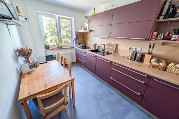 Pronájem bytu 2+1 57 m², Nerudova, České Budějovice, Jihočeský kraj Pronájem bytu 2+1 57 m², Nerudova, České Budějovice, Jihočeský kraj