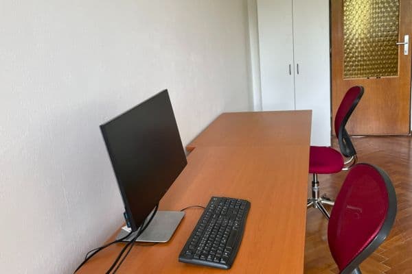 Pronájem bytu 3+1 24 m², Volyňská, Praha Pronájem bytu 3+1 24 m², Volyňská, Praha