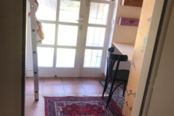 Pronájem bytu 7+1 8 m², Jihovýchodní VII, Praha Pronájem bytu 7+1 8 m², Jihovýchodní VII, Praha