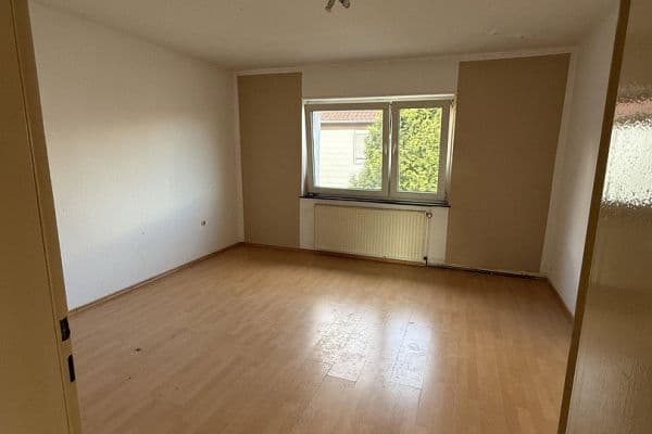 Pronájem bytu 3+1 75 m², Eisackerstr. 9, Katzweiler Pronájem bytu 3+1 75 m², Eisackerstr. 9, Katzweiler