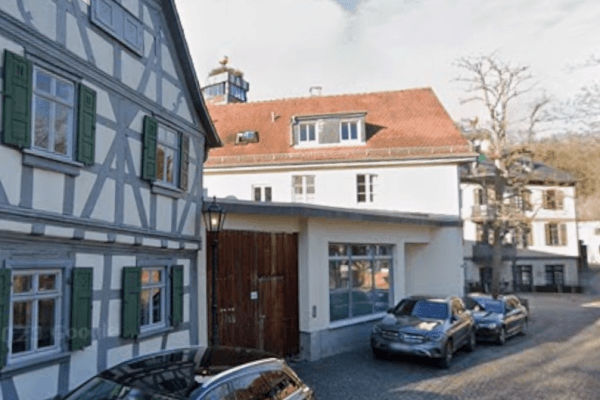 Pronájem bytu 4+1 116 m², Quellenßark 40, Bad Soden am Taunus Pronájem bytu 4+1 116 m², Quellenßark 40, Bad Soden am Taunus