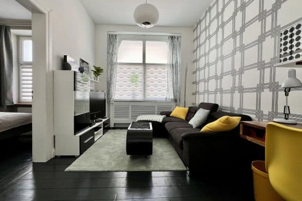 Pronájem bytu 2+1 50 m², Am Wichelhausberg 16, Wuppertal Pronájem bytu 2+1 50 m², Am Wichelhausberg 16, Wuppertal