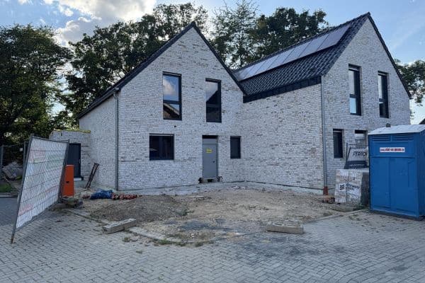 Prodej domu 122 m², pozemek 388 m², Im Pesch 13A, Erkelenz Prodej domu 122 m², pozemek 388 m², Im Pesch 13A, Erkelenz