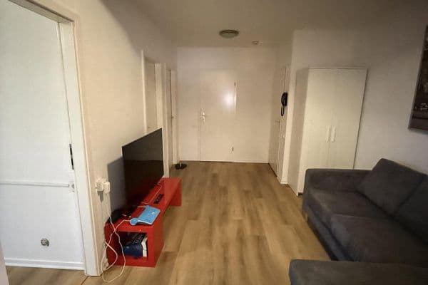 Pronájem bytu 60 m², Luxemburger Str. 124, Köln Pronájem bytu 60 m², Luxemburger Str. 124, Köln