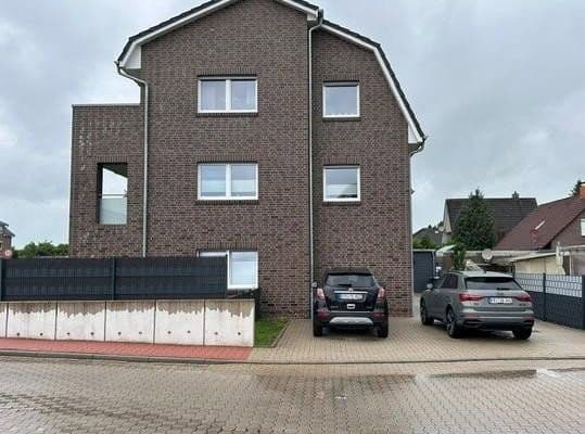 Pronájem bytu 3+1 107 m², An der alten Bundesstraße 8, Schortens, Dolní Sasko Pronájem bytu 3+1 107 m², An der alten Bundesstraße 8, Schortens, Dolní Sasko