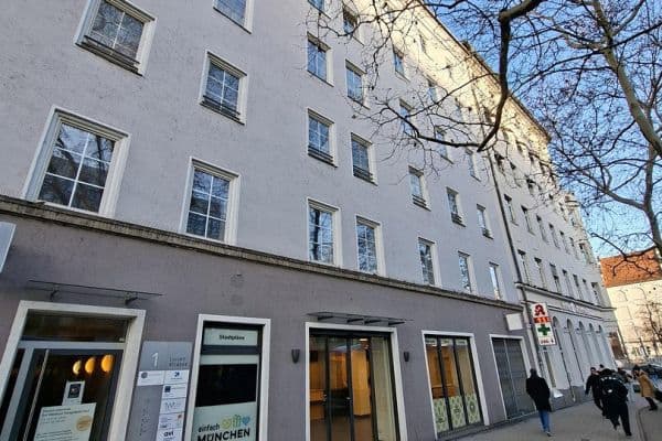 Pronájem kanceláře 271 m², Luisenstr. 1, München, Bavorsko Pronájem kanceláře 271 m², Luisenstr. 1, München, Bavorsko