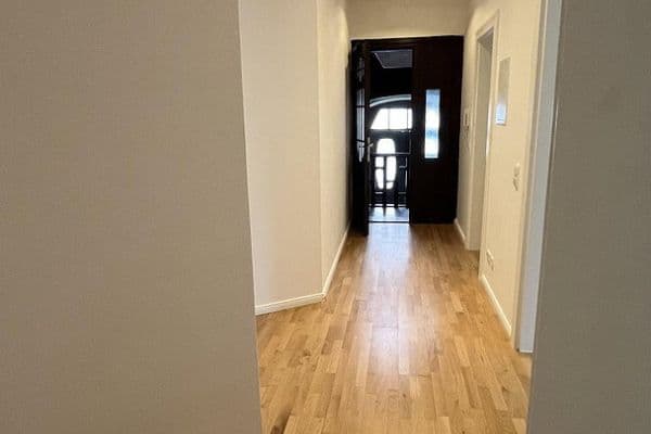 Pronájem bytu 2+1 56 m², Lutherstraße 24, Leipzig, Sasko Pronájem bytu 2+1 56 m², Lutherstraße 24, Leipzig, Sasko