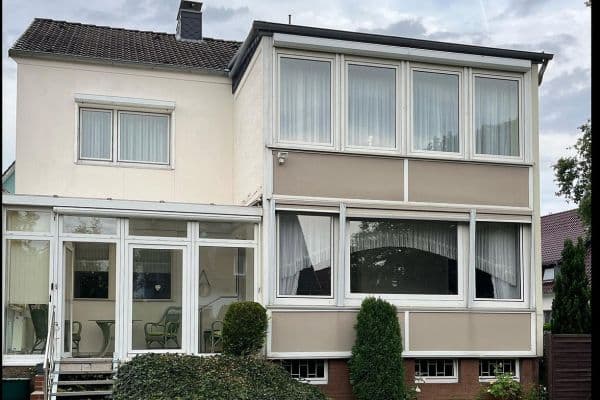 Prodej domu 215 m², pozemek 659 m², Hannover Prodej domu 215 m², pozemek 659 m², Hannover
