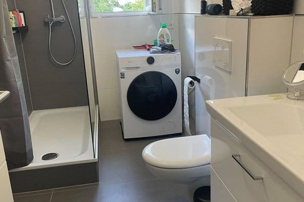 Pronájem bytu 3+1 79 m², Remscheid Pronájem bytu 3+1 79 m², Remscheid