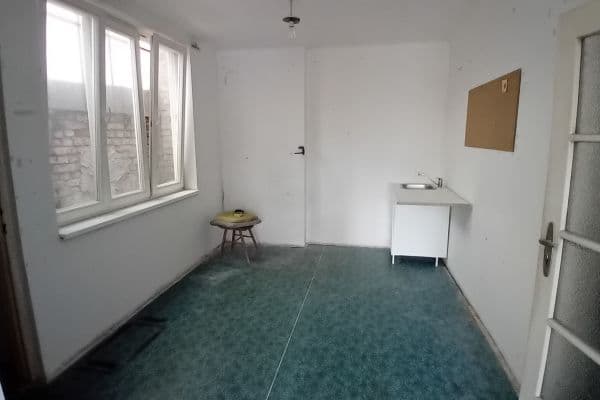 Pronájem nebytového prostoru 37 m², Žerotínova, Praha, Praha Pronájem nebytového prostoru 37 m², Žerotínova, Praha, Praha