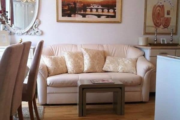 Pronájem bytu Garsoniéra 40 m², Plamínkové, Praha Pronájem bytu Garsoniéra 40 m², Plamínkové, Praha