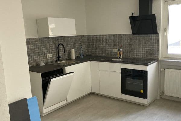 Pronájem bytu 1+kk 49 m², Augartenstr. 9, Mannheim, Bádensko-Württembersko Pronájem bytu 1+kk 49 m², Augartenstr. 9, Mannheim, Bádensko-Württembersko