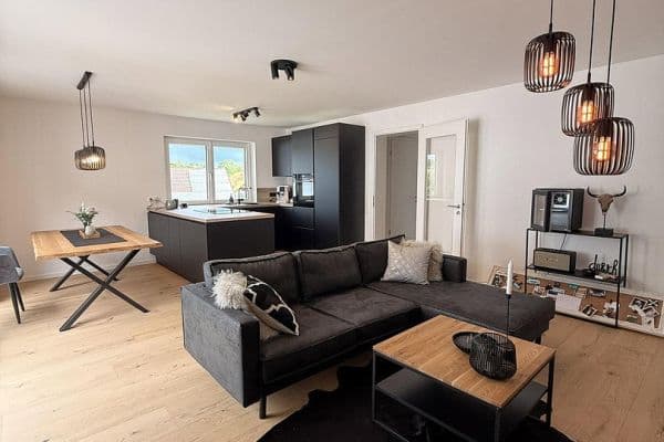 Pronájem bytu 3+1 75 m², Langebach, Bavorsko Pronájem bytu 3+1 75 m², Langebach, Bavorsko