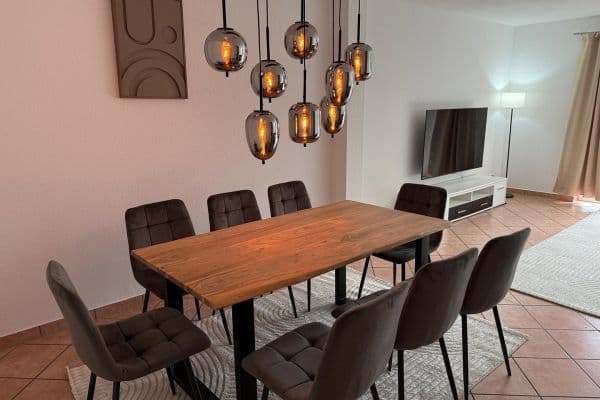 Prodej domu 155 m², pozemek 200 m², hauptstr 114a, Oestrich Winkel Prodej domu 155 m², pozemek 200 m², hauptstr 114a, Oestrich Winkel
