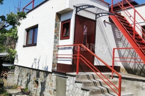 Pronájem bytu 1+1 40 m², Stráň, Luhačovice Pronájem bytu 1+1 40 m², Stráň, Luhačovice