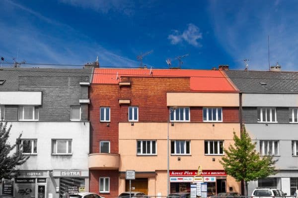 Prodej bytu 2+kk 54 m², Zborovské náměstí, Pardubice, Pardubický kraj Prodej bytu 2+kk 54 m², Zborovské náměstí, Pardubice, Pardubický kraj