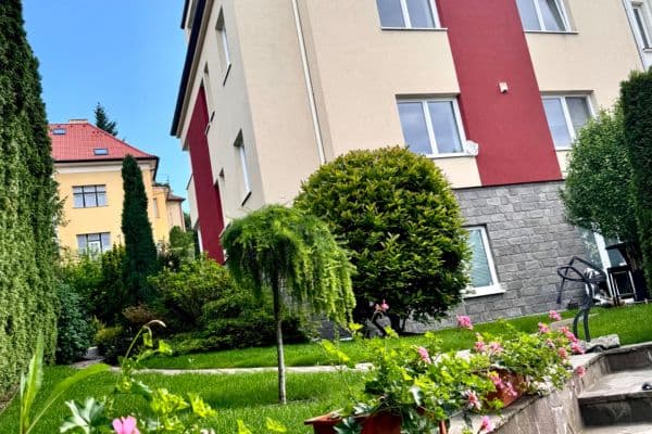 Pronájem bytu 2+kk 42 m², V podhájí, Praha Pronájem bytu 2+kk 42 m², V podhájí, Praha