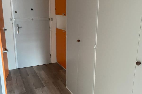 Pronájem bytu 2+kk 43 m², Famfulíkova, Praha Pronájem bytu 2+kk 43 m², Famfulíkova, Praha
