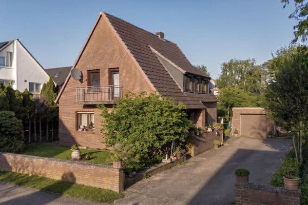 Prodej domu 121 m², pozemek 819 m², Achim Prodej domu 121 m², pozemek 819 m², Achim