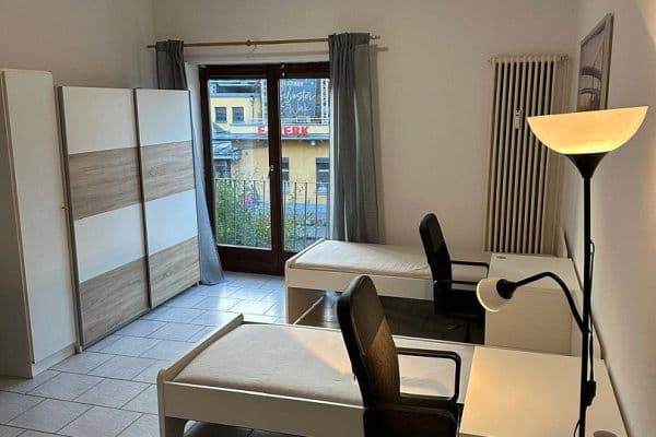 Pronájem bytu 1+1 34 m², Westliche Stadtmauerstraße 64, Erlangen Pronájem bytu 1+1 34 m², Westliche Stadtmauerstraße 64, Erlangen