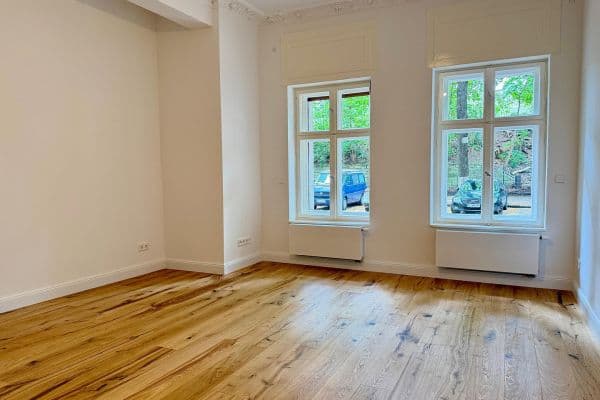Prodej bytu 4+1 138 m², Rönnestraße 4, Berlin, Berlín Prodej bytu 4+1 138 m², Rönnestraße 4, Berlin, Berlín