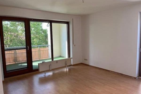 Pronájem bytu 2+1 61 m², Ernst-Moritz- Arndt - Straße 13 a, Taucha Pronájem bytu 2+1 61 m², Ernst-Moritz- Arndt - Straße 13 a, Taucha