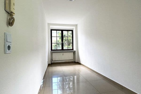 Pronájem bytu 2+1 42 m², Duisburg Pronájem bytu 2+1 42 m², Duisburg